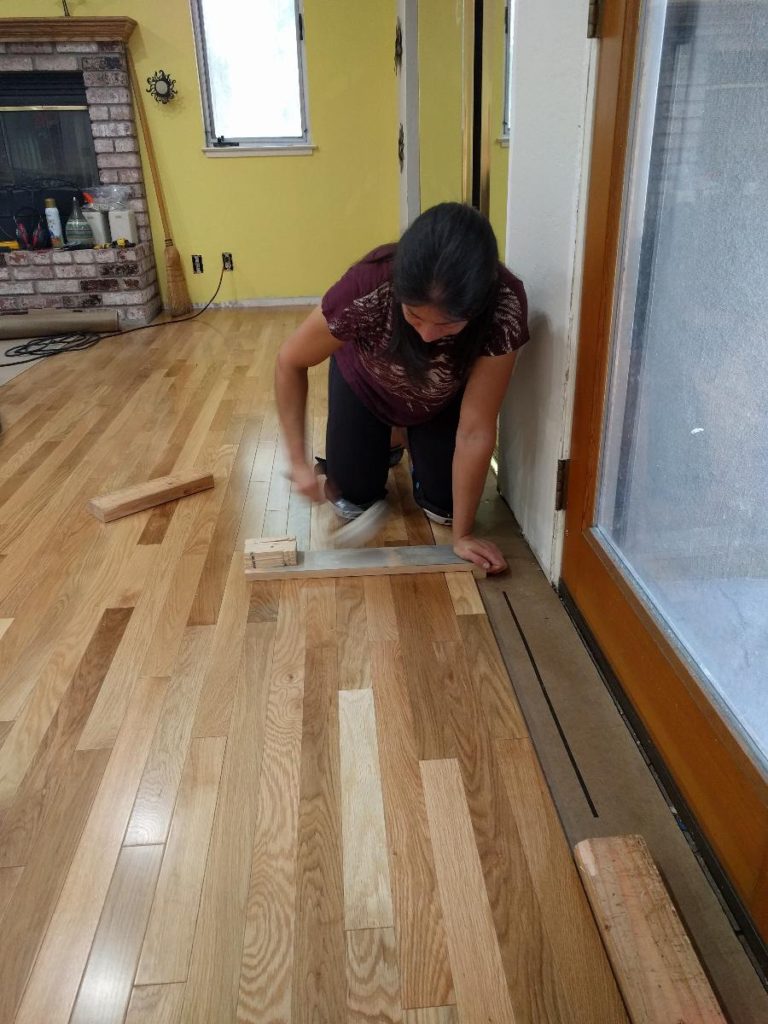 installing hardwood floor tight spaces