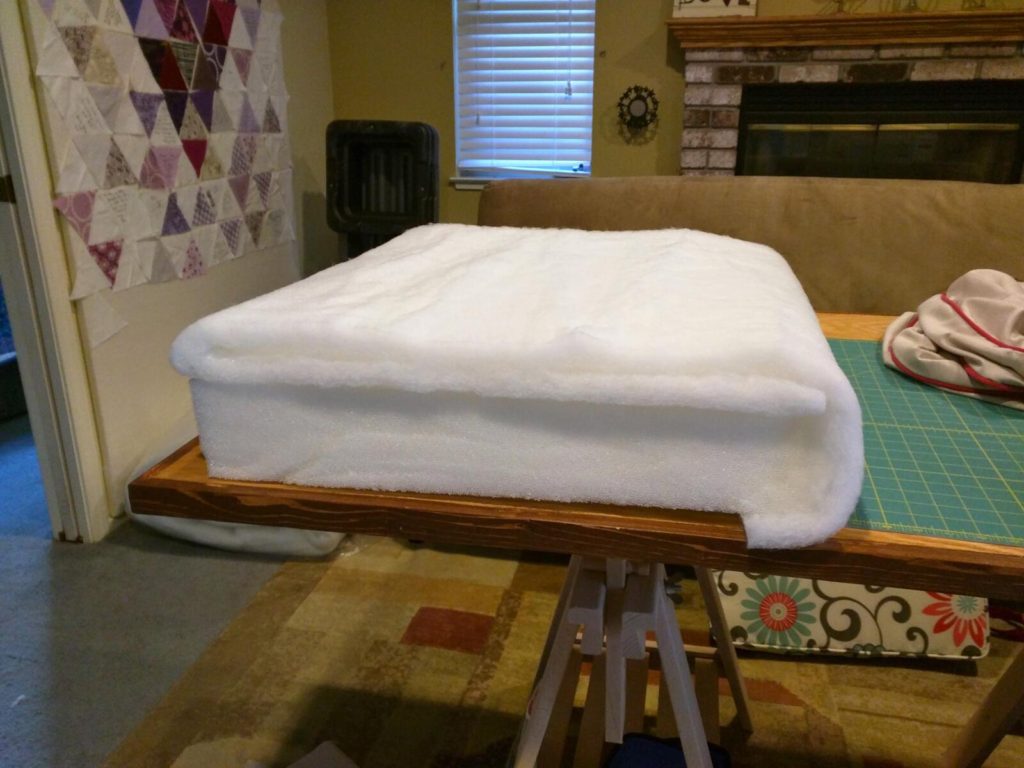 How to Sew Outdoor Cushions with Piping patchwork pebbles